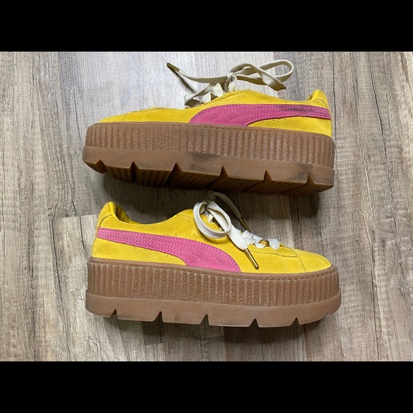 SOLD!!! Fenty Puma x Rihanna Platform Sneakers - Picture 10 of 10